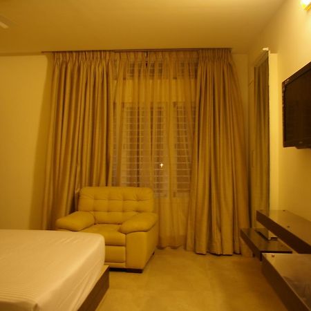 Roseline Suites Bangalore Exterior photo